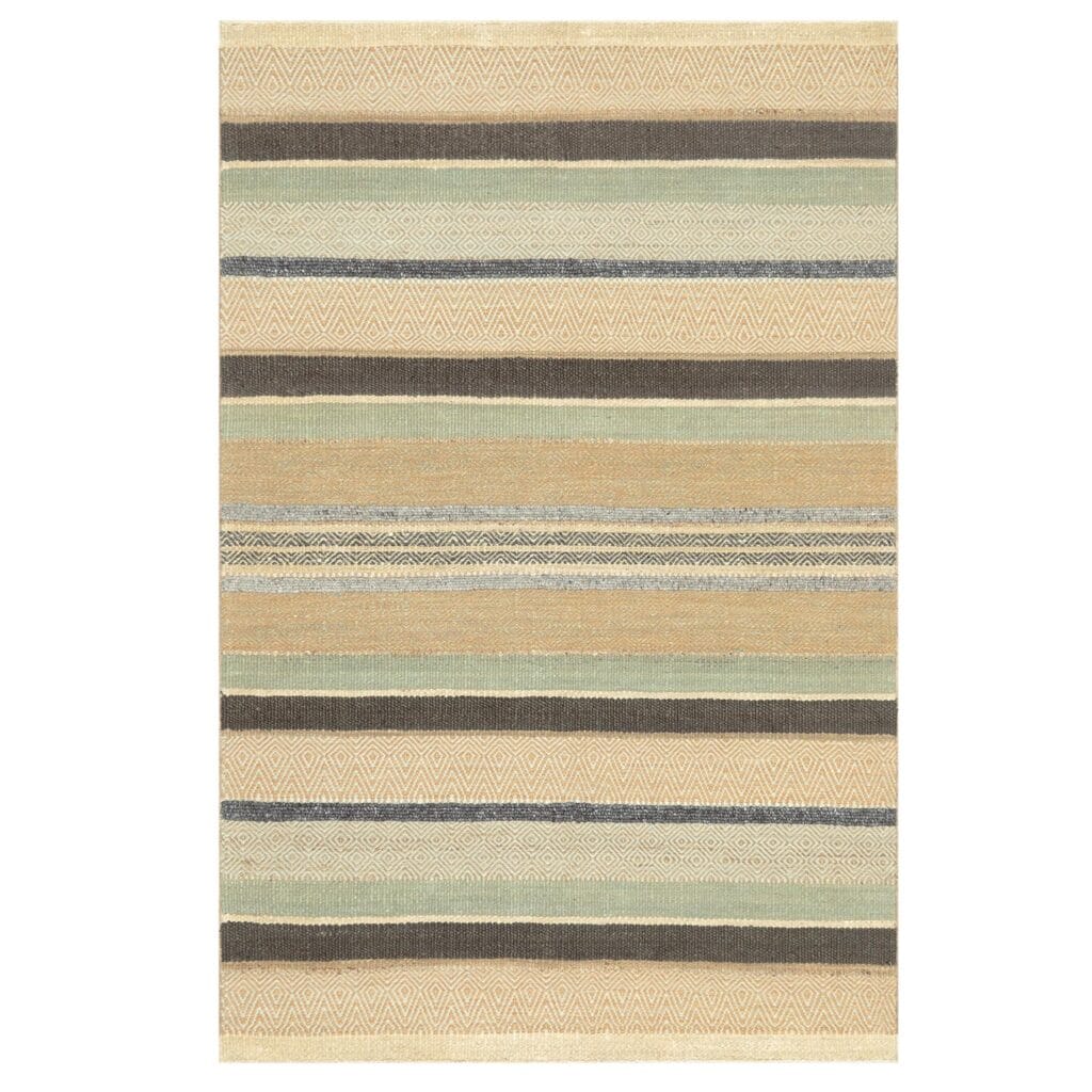 Celebrating the fact that Africa hosts the world’s largest hot desert, this rug was designed to evoke the rich colours and lines seen in desert sands.
