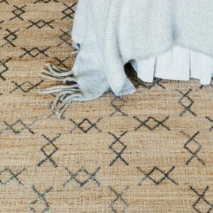 With a pattern that pays tribute to the spiralled horns of the elegant Kudu, coupled with refined earthy tones, this versatile rug was designed to work equally well in a range of indoor living spaces. The handwoven blend of materials makes this rug both durable and soft to the touch.