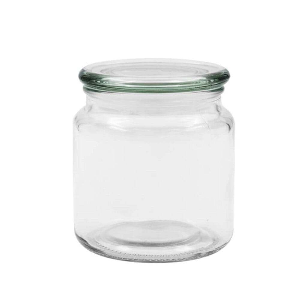 Keep your food items fresh and easily visible in this small glass jar with seal lid. Perfect for storing sweets, popcorn kernels, dried fruit, biltong and any other snacks that you love.