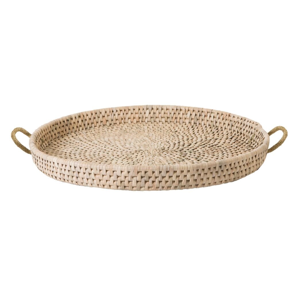 The perfect tray for casual gatherings or daily display, the tray features woven palm in a light, natural finish. Handles add dimension to the tray while also making it easy to transport delicious appetizers or desserts.