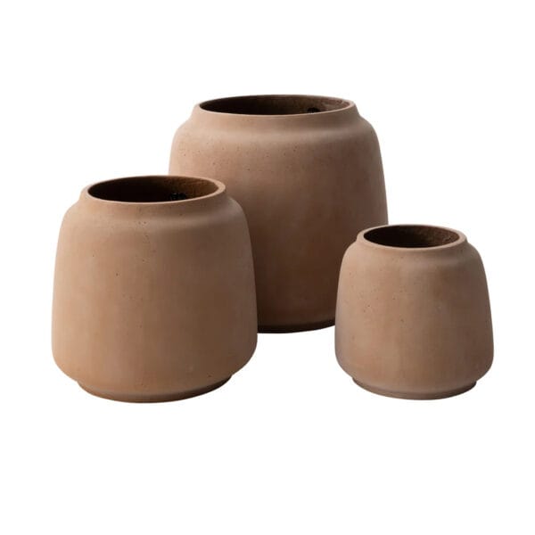 Give your plants a growth opportunity with our fully outdoor planters. Designed to style up patios, poolsides, backyards and interior areas alike, these planters feature a weather-proof composition that includes lightweight fibreglass – allowing you to effortlessly change the position of your plants – as well as drainage holes.