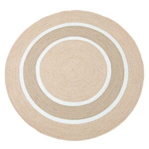 Lay the foundations for easy-breezy style with Hilo rugs. These fully outdoor rugs are made of 100% recycled PET polyester and provide hassle-free maintenance – simple hose them down with water and leave out in the sun. A natural tone forms the basis of these simple-to-style round rugs and a muted note of colour to complement your surroundings.