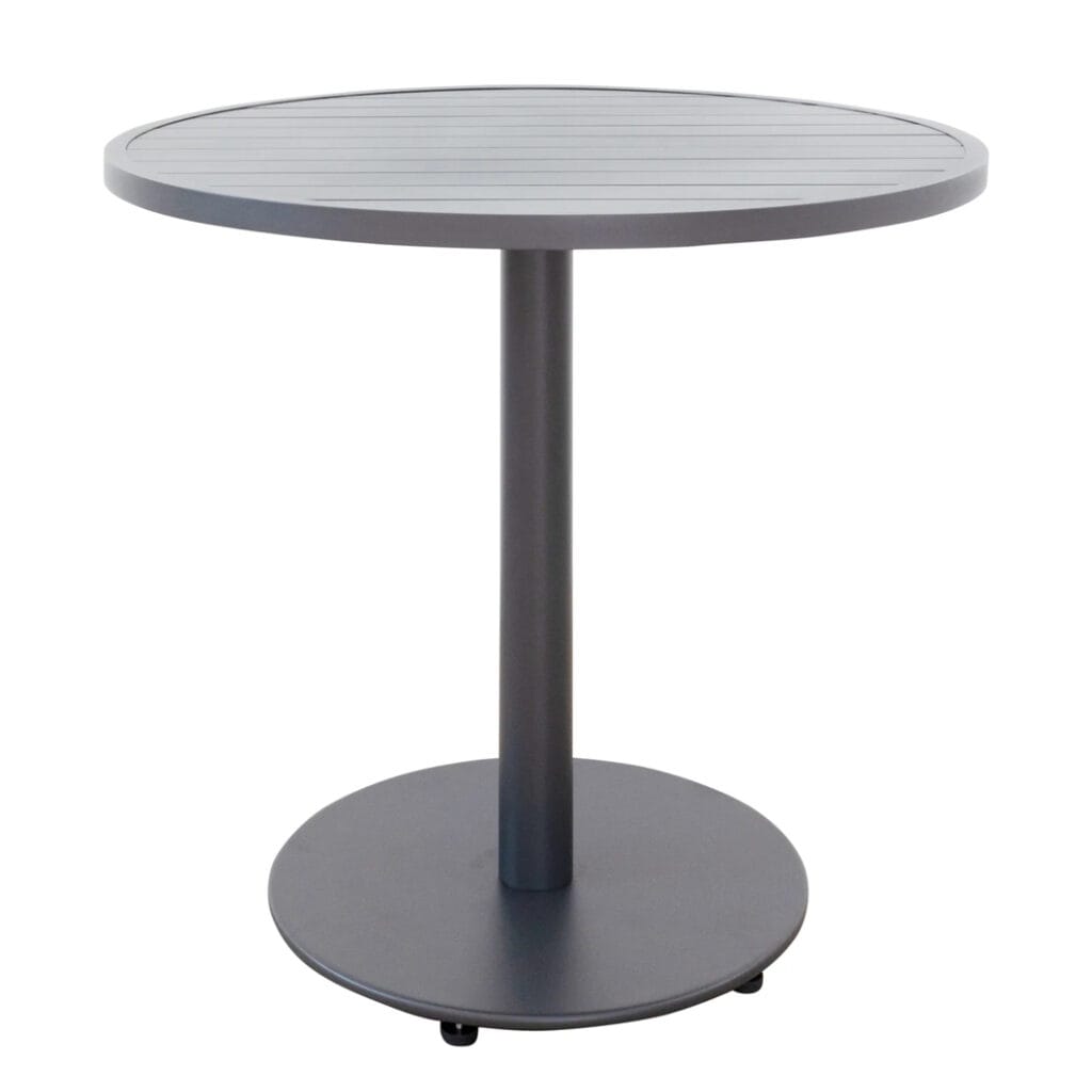 Embrace warm weather and outdoor entertaining with the handmade Serengeti outdoor table collection, elegantly crafted from 100% aluminium and featuring both round and rectangular tabletops. The tables come in easy-to-style colours and various sizes: rectangular tables with open slats that seat four, six to eight, or eight to 10 people, as well as round four-seater and six-seater tables. Suitable for indoor and outdoor use.