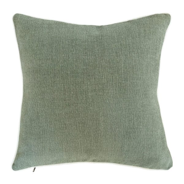 A relaxed, lived-in look characterises our effortlessly stylish Slouch scatters. Available in seven easy-to-style shades that resemble washed cotton, these scatters also feature subtle texture and piping detail that not only enhance the design but also give these scatters a casual yet elegant appearance. Made in South Africa