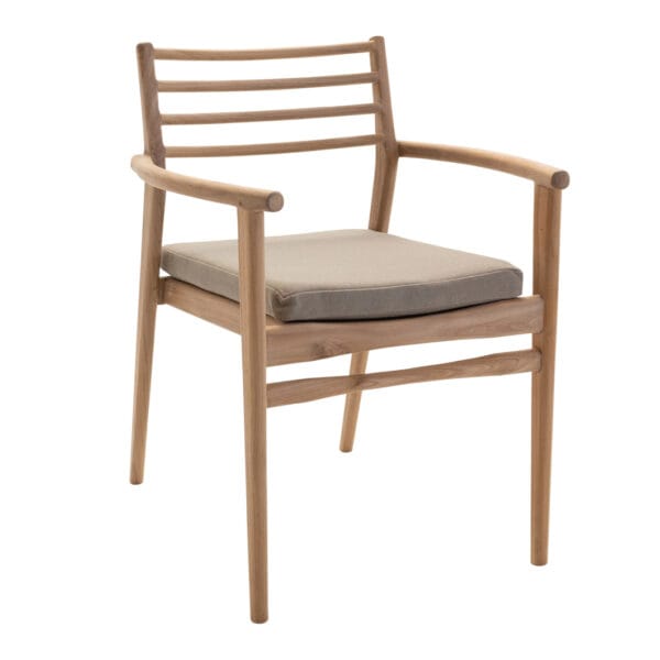 Natural elegance, durability and comfort come with the elegant Mandalay dining chair, which is composed of solid teak and features an outdoor-friendly cushion.