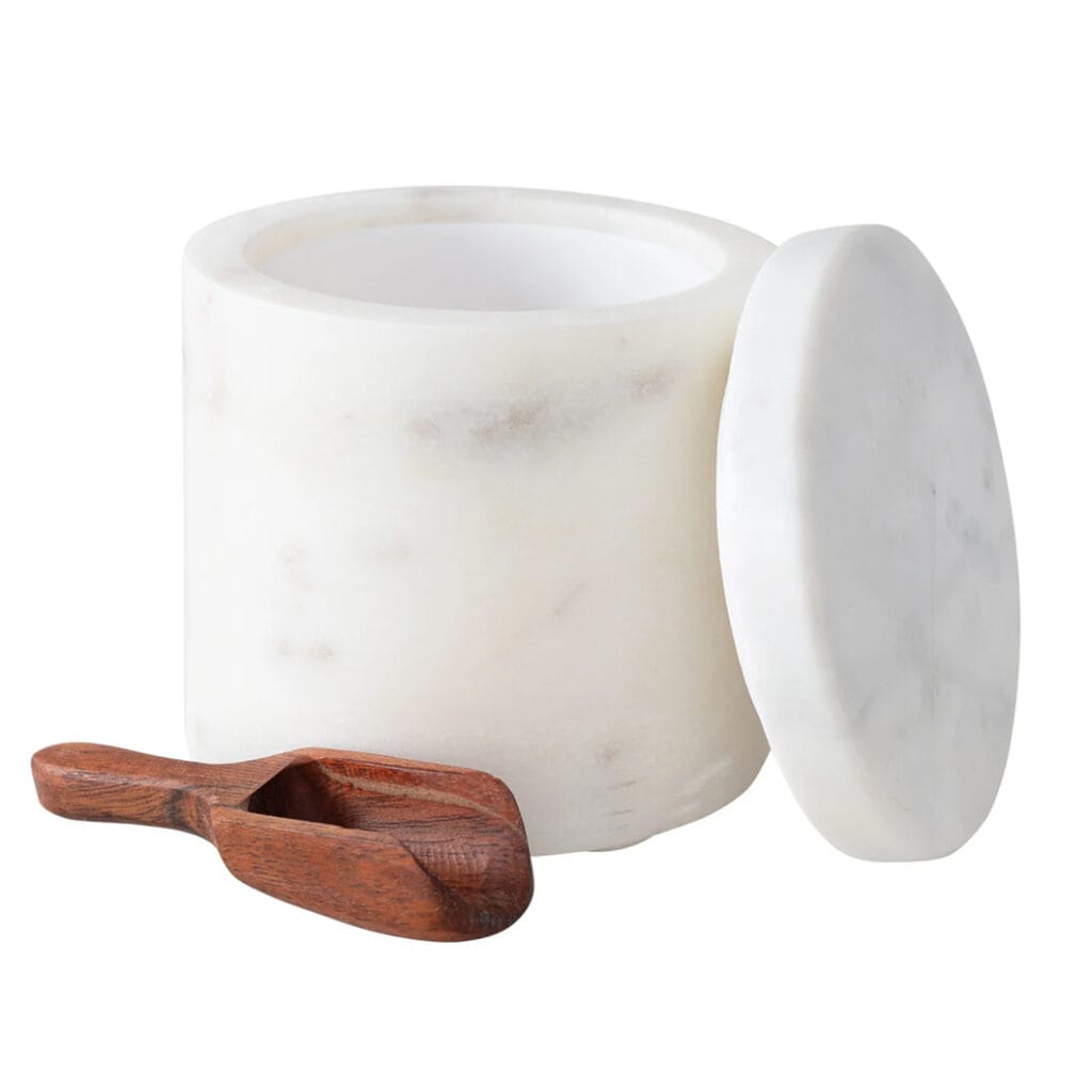 The Divine collection of bathroom accessories will bring a touch of serenity to your daily morning and evening rituals. Made of marble and featuring refreshing alabaster and olive tones, this heavenly range consists of a soap dish, tray, tumbler and a container that comes with a spoon (perfect for your precious bath salts).