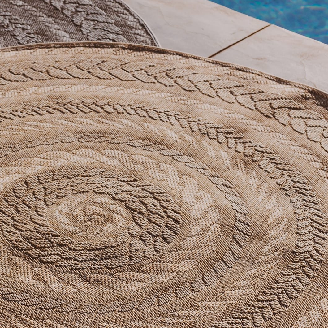 Whirlpool Outdoor Round Rug in Warm Sand - Image 4