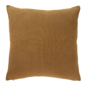 The ideal blend of countryside charm and modern elegance, Tweedish scatters feature covers made of a premium blend of linen and cotton, handwoven to mimic the texture and appearance of timeless tweed. Natural linen fibres imbue these scatters with textural richness, while a YKK metal zip adds a refined finish. Available in six tones, Tweedish scatters will bring warmth and understated luxury to various interior styles. Duck feather-duck down inner included.