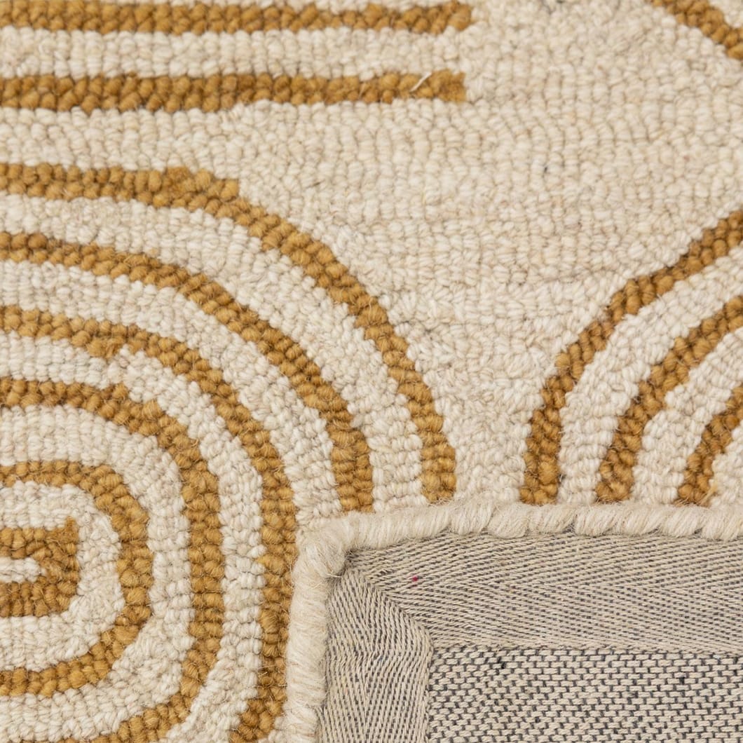 Arcade Rug in Goldrush - Image 2