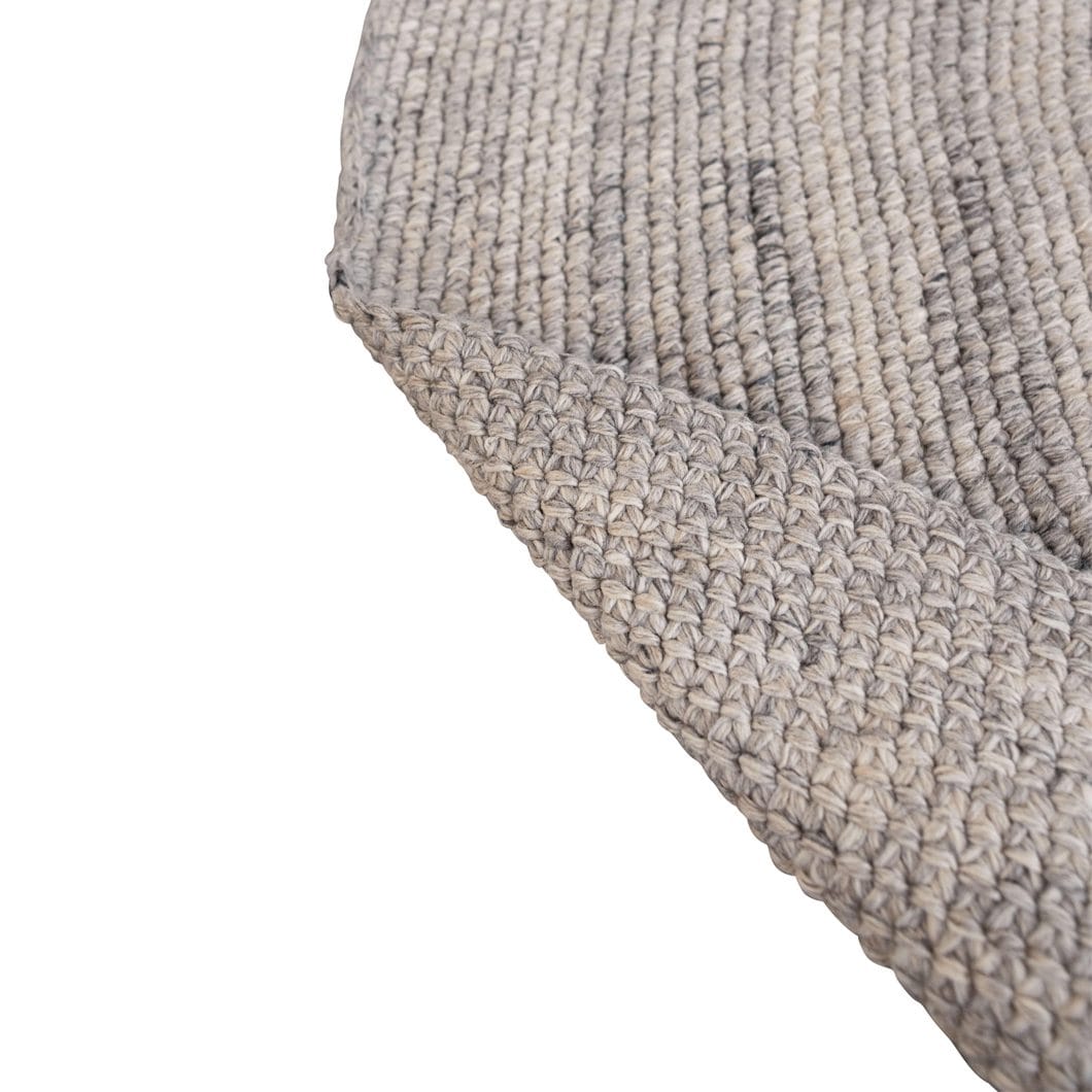 Malta Round Rug in Oyster - Image 2