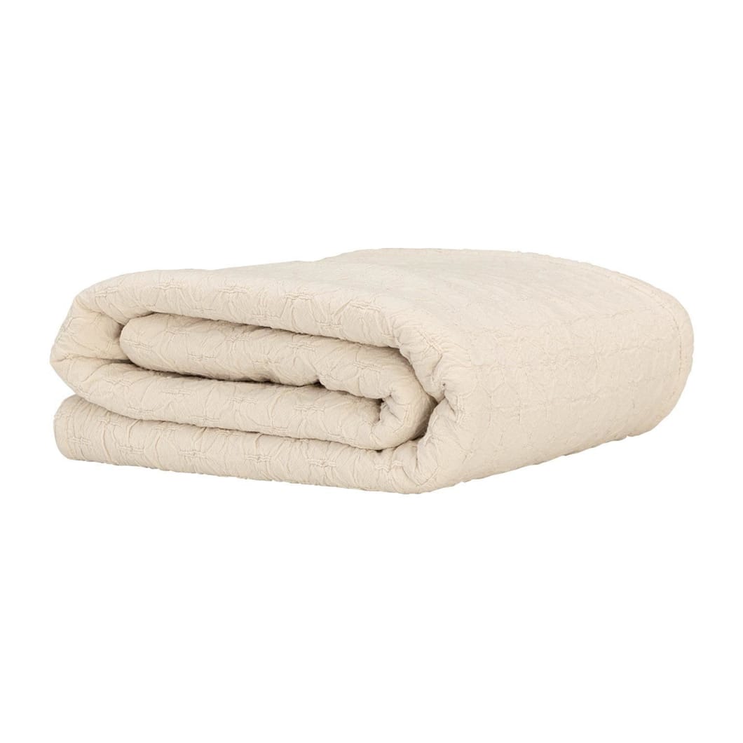 Sylvie Throw in Creme