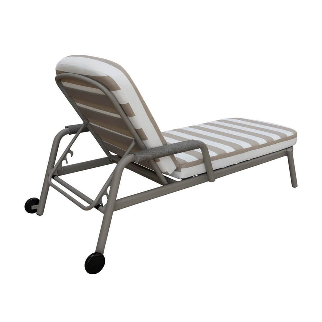Umhlanga Lounger in Sandcastle - Image 6