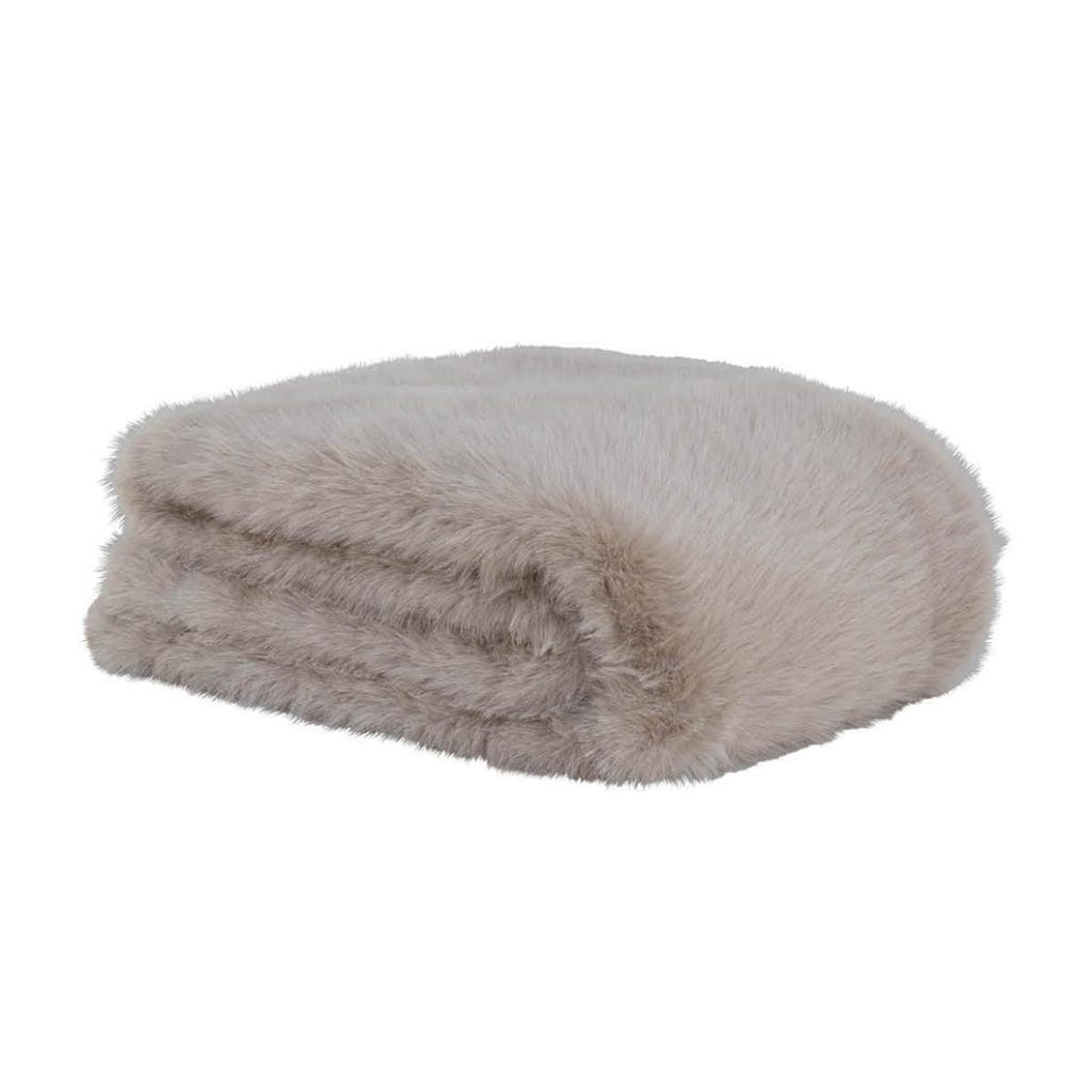 Camel Fur in Cream