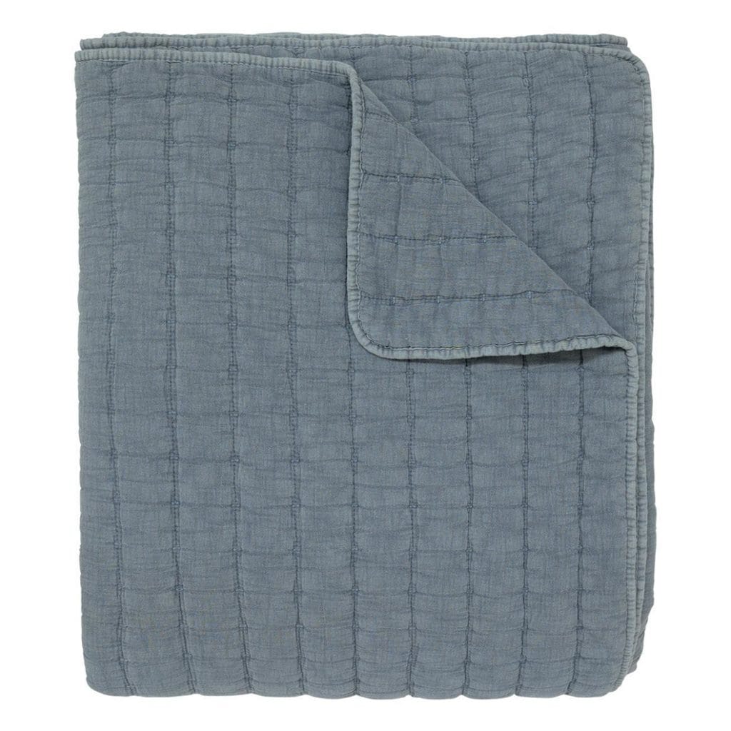 Leila Quilt in Lagoon