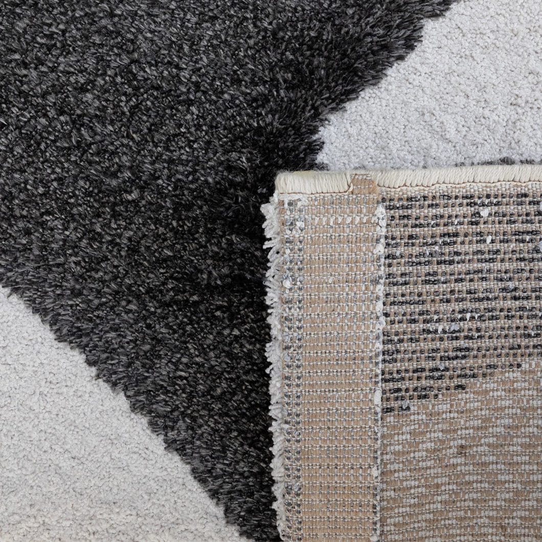 Enliven Rug in Mono - Image 2