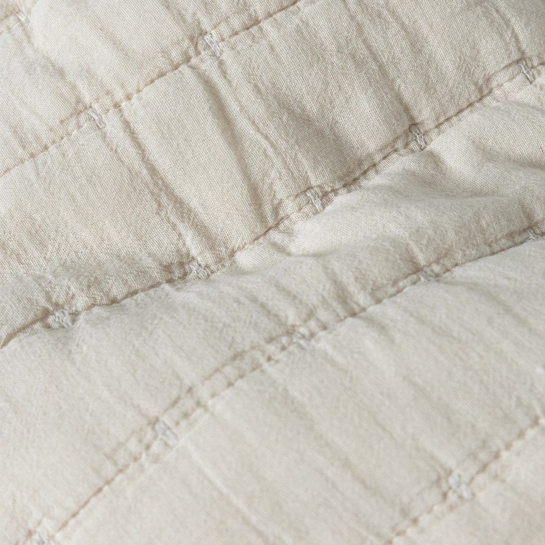 Leila Quilt in Hemp - Image 3